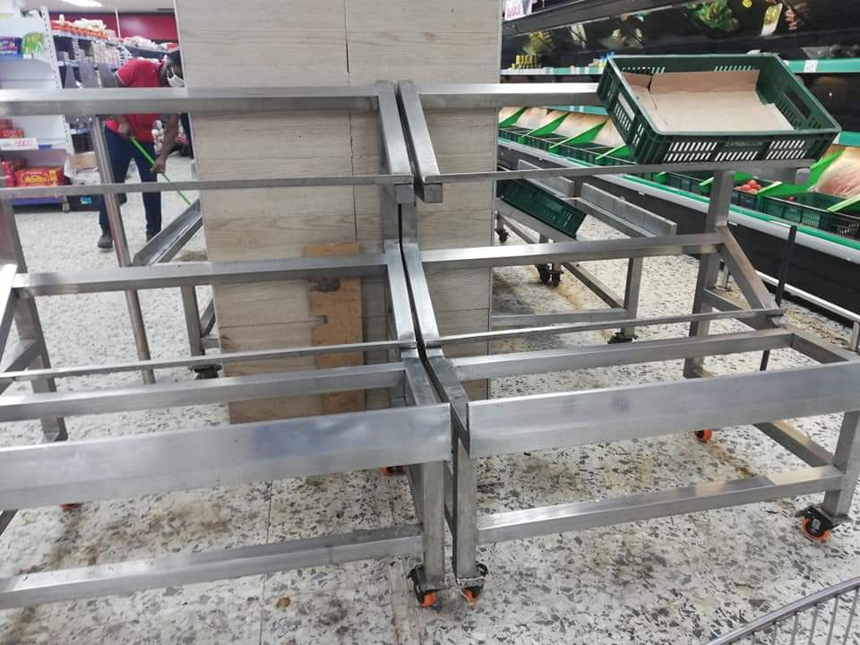 Desabastecimiento de alimentos y combustibles en Bolívar