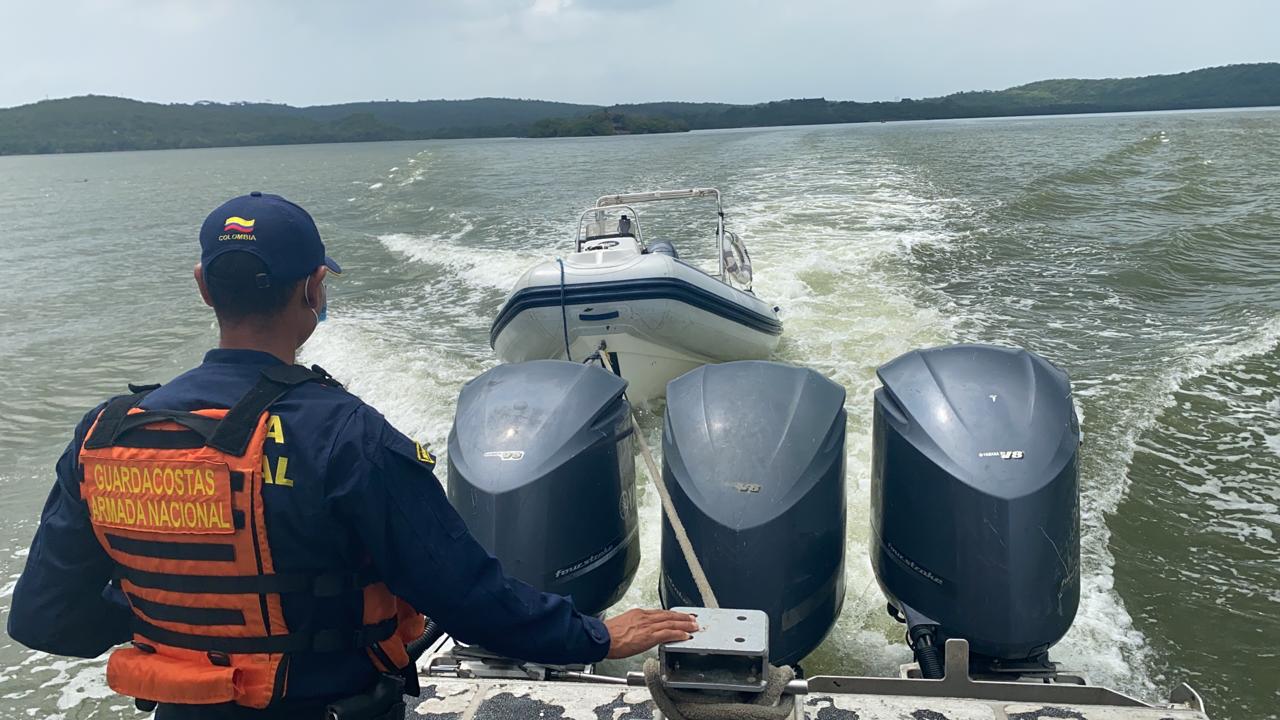 Frustran robo de un bote en mar abierto en Cartagena