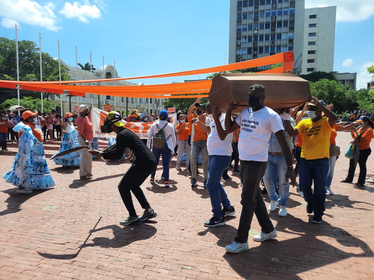 Líderes piden a los diputados mayor compromiso y estudio de los proyectos presentados por el gobernador