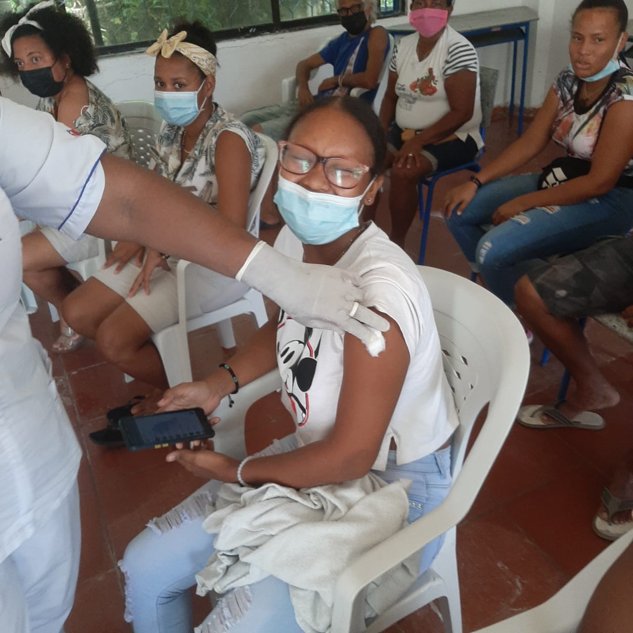 Dadis pide no poner trabas a la vacunación