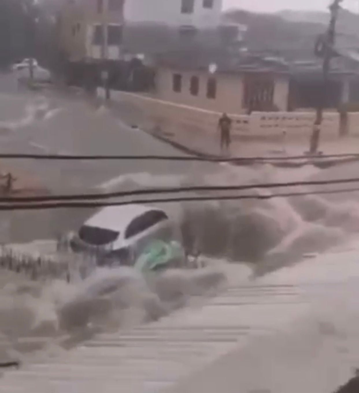 Menor de 15 años fue arrastrado por un arroyo en el sur de Barranquilla.