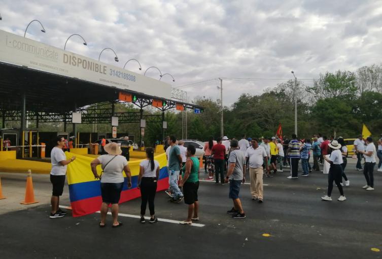 Exigen desmonte de las cacetas