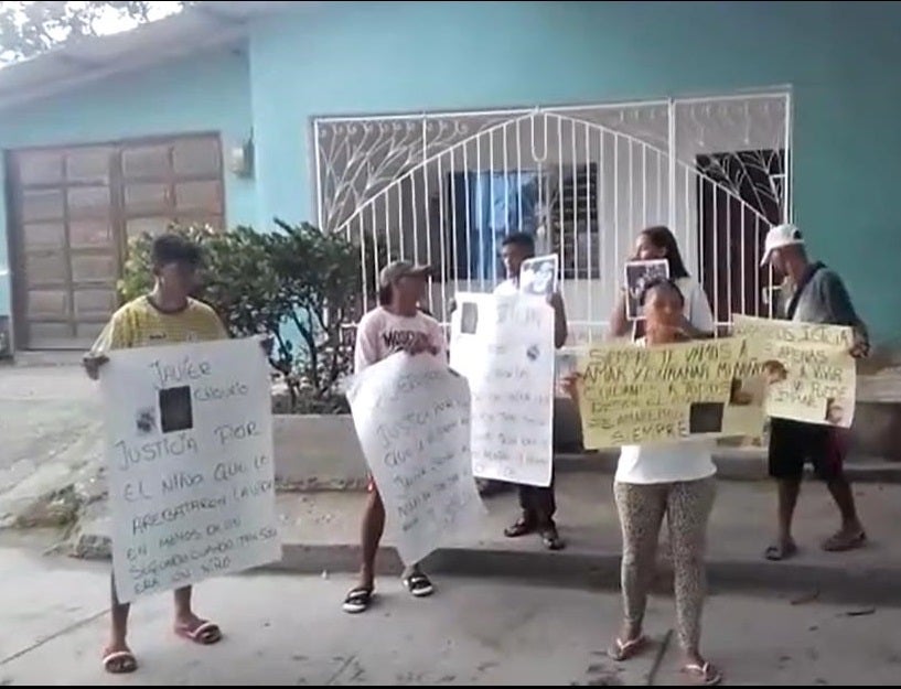 La abuela del menor asegura que le aplicaron una dosis mayor de un medicamento aún desconocido