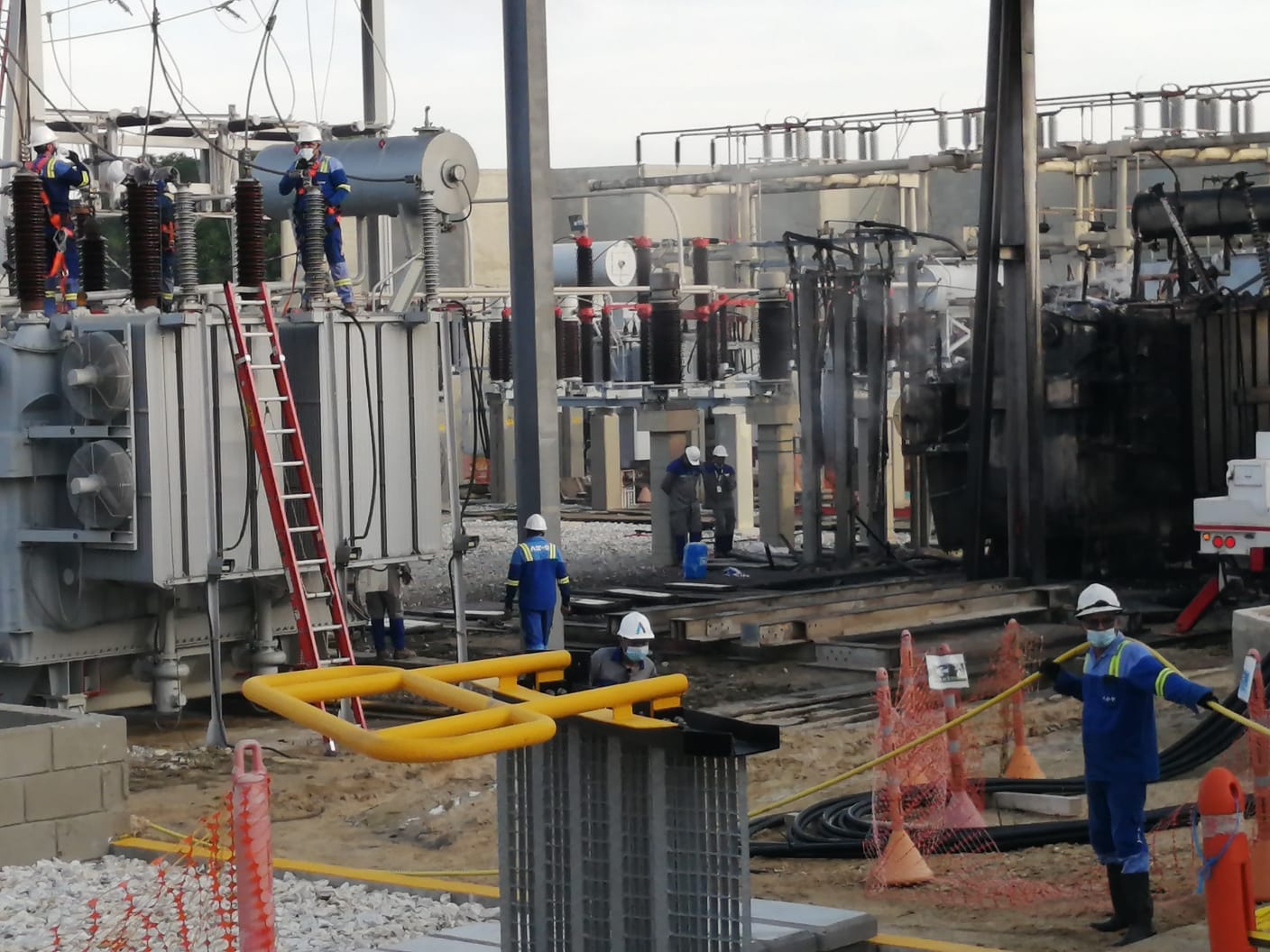 Subestación eléctrica en El Silencio