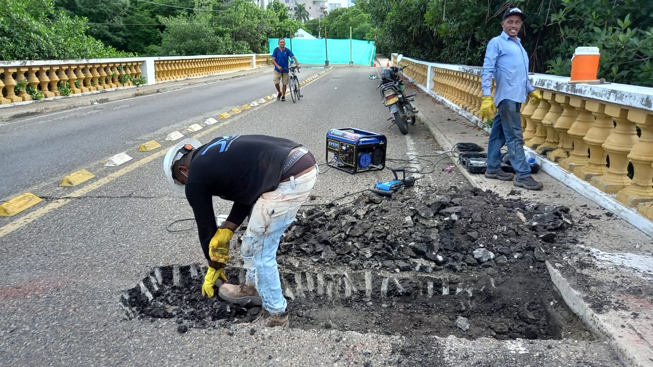 Inician obras en el Puente Las Palmas