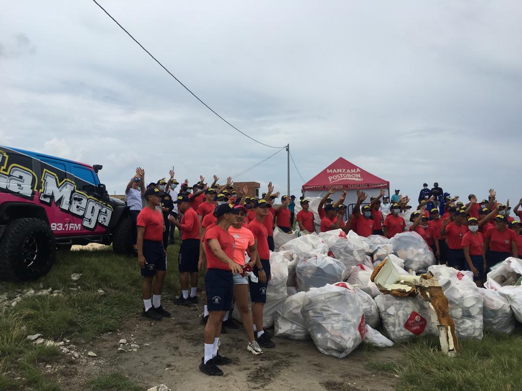 En la jornada se recolectaron todo tipo de materiales, principalmente plástico.