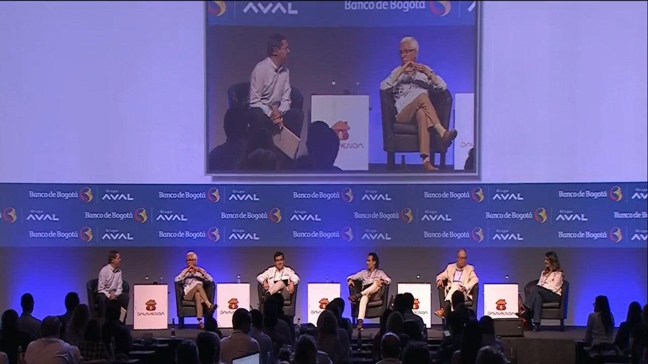 Foro precandidatos presidenciales