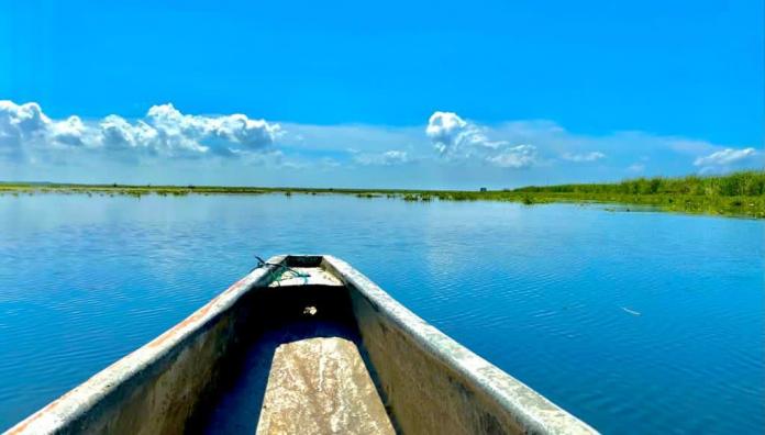 Niveles de la represa ribereña amenazan con inundar a más de 120 viviendas en Sabanalarga