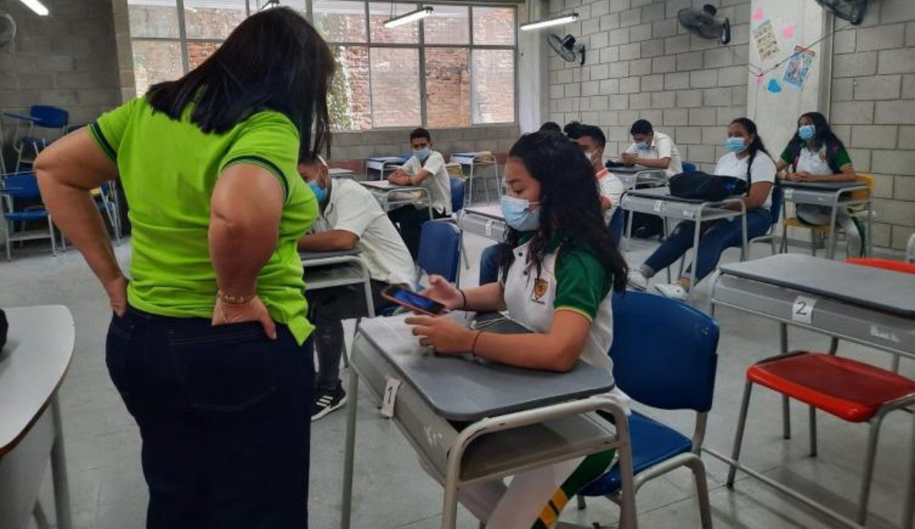 Niegan autorización para nombrar 588 docentes en el Magdalena