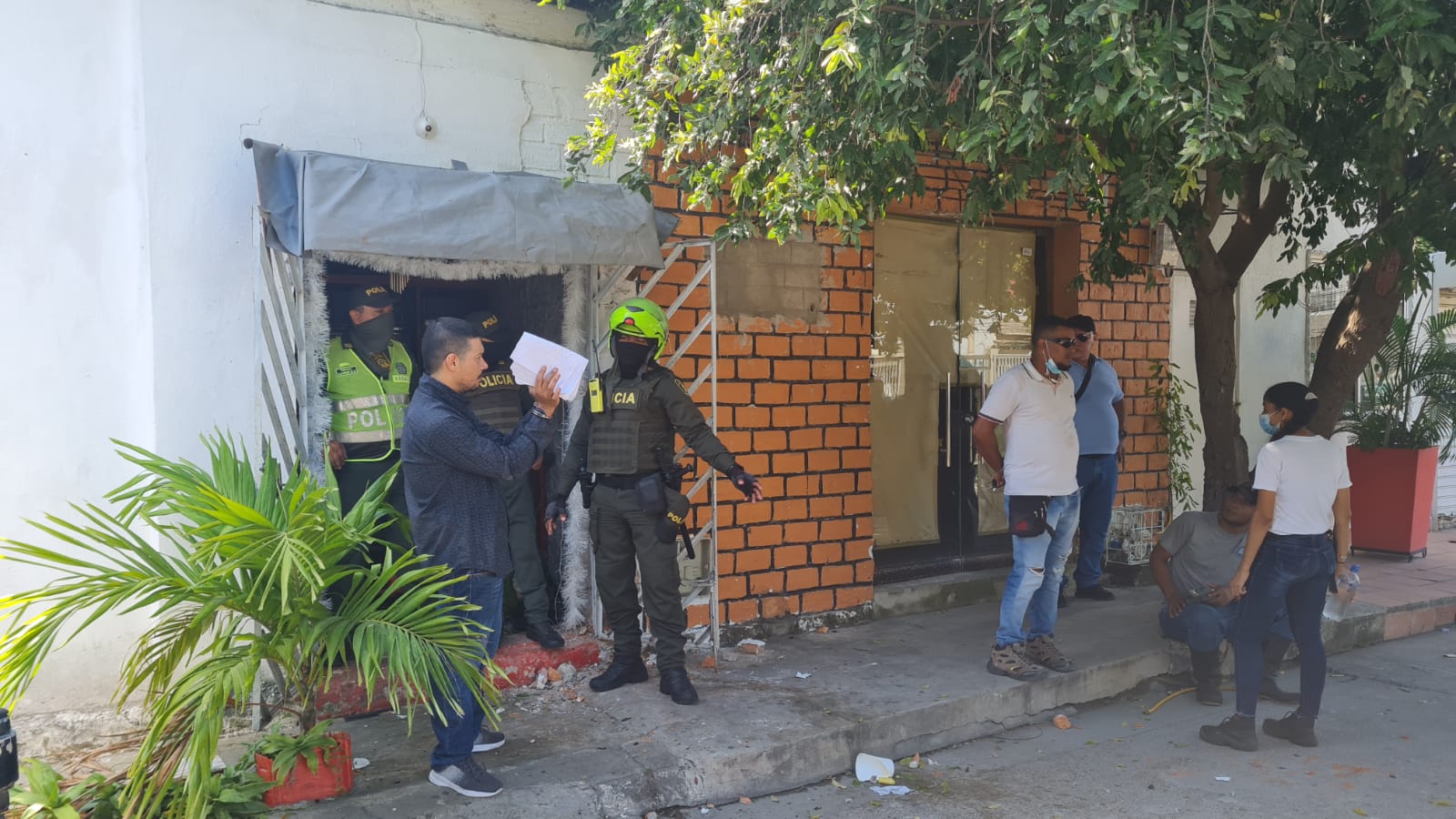 Una familia en Cartagena pide justicia ante una orden de desalojo