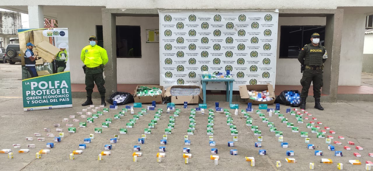 Eran transportados al interior de un vehículo