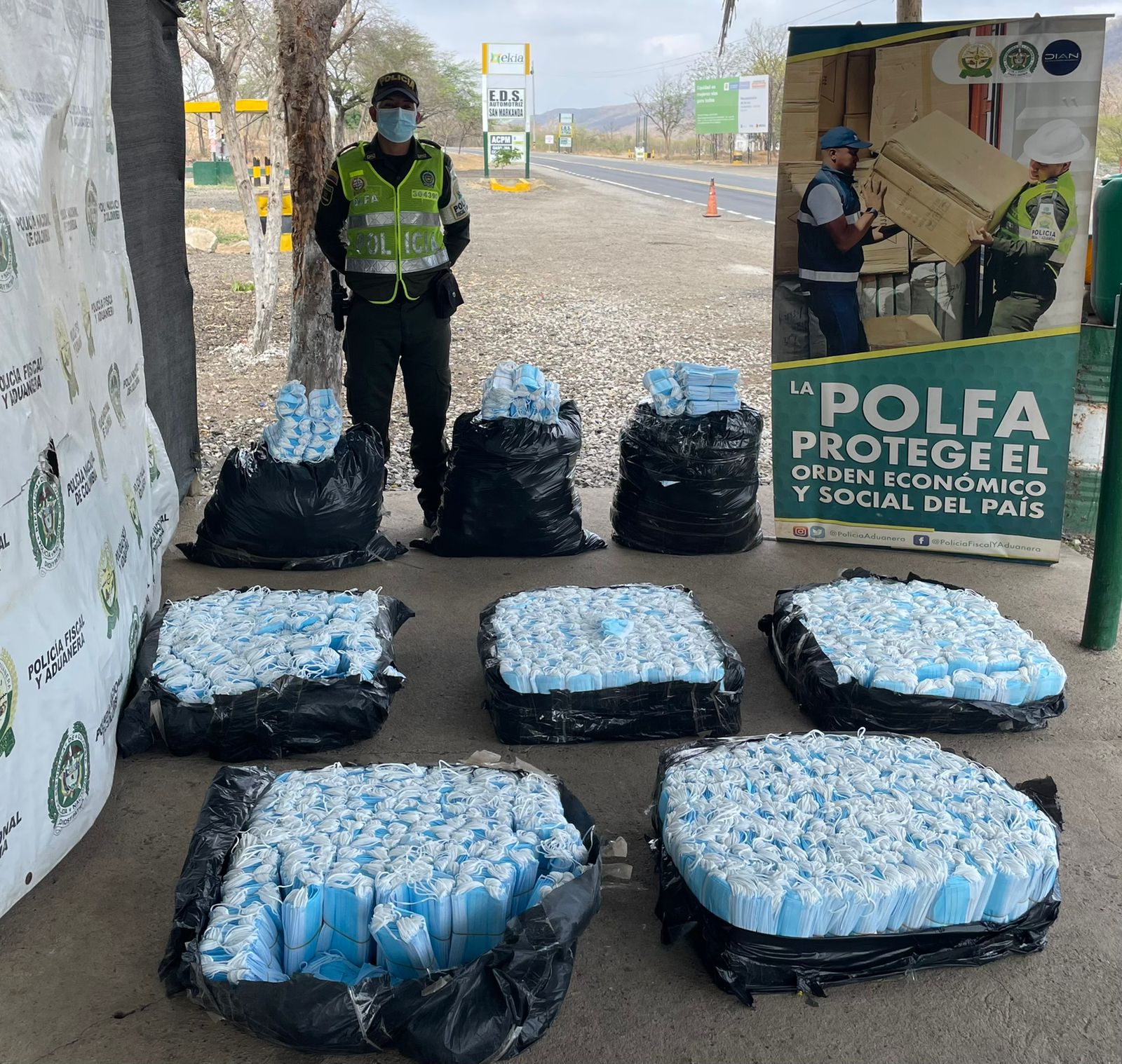 A través de operativos desarrollados por la Policía Fiscal y Aduanera
