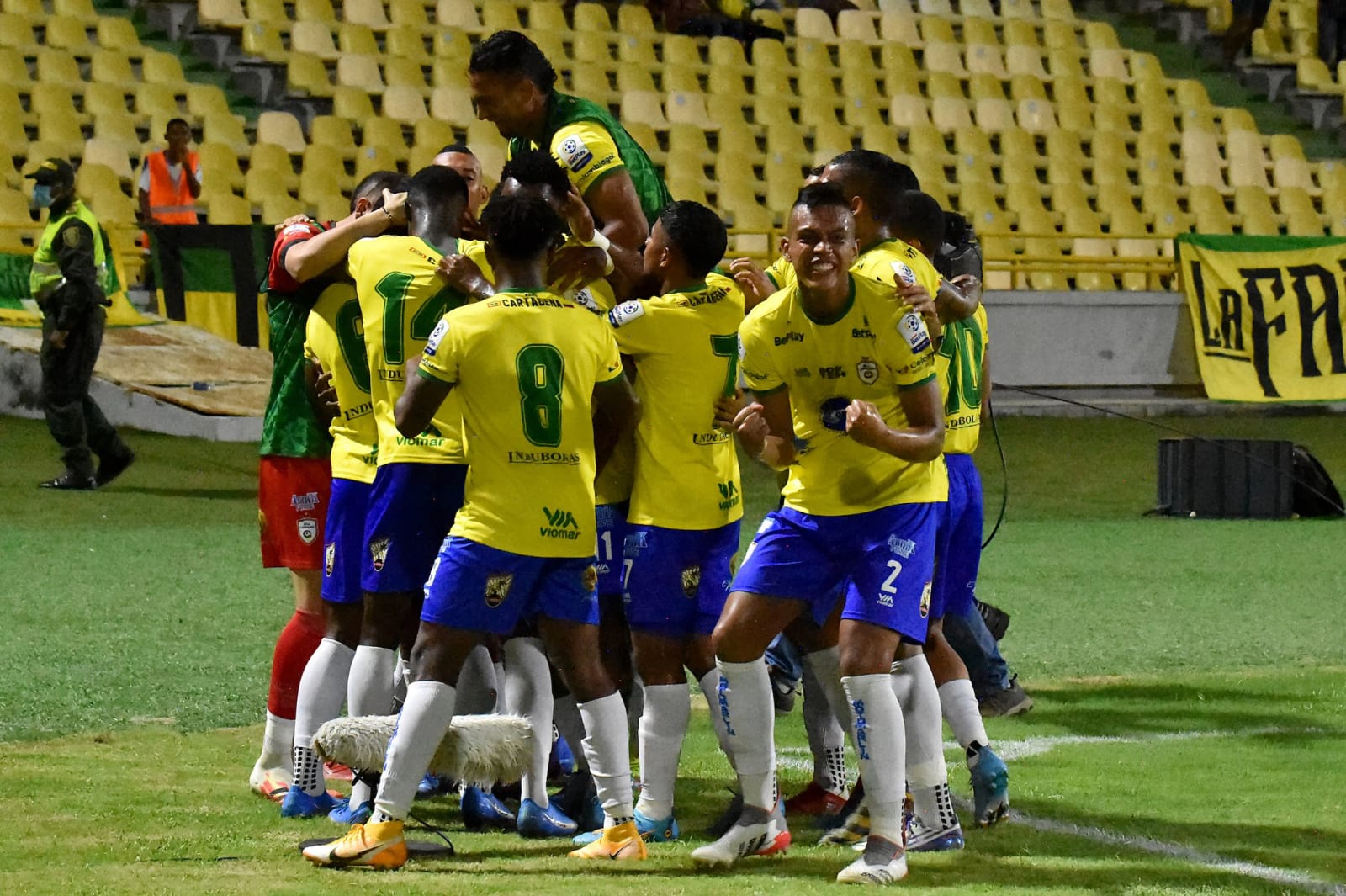 Dos goles de Jorge Hurtado y uno de Juan Moreno fueron los de la victoria