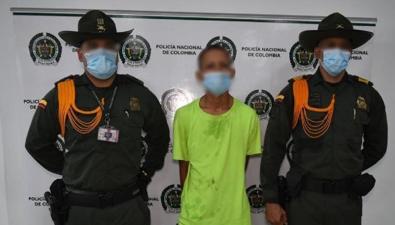 Quería andar por la calle y tenía una medida de casa por cárcel