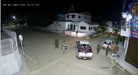 Autoridades desmienten video que circula en redes sociales donde se advertía una supuesta alianza entre la Policía, el Ejército y el Clan del Golfo en San Jacinto, Bolívar.