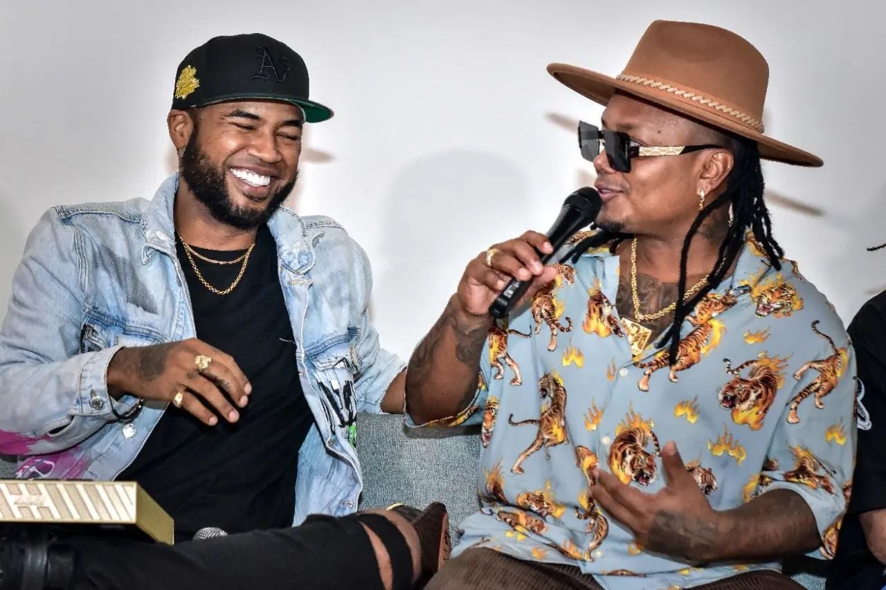 El productor musical junto a Dj Dever y Mr Black