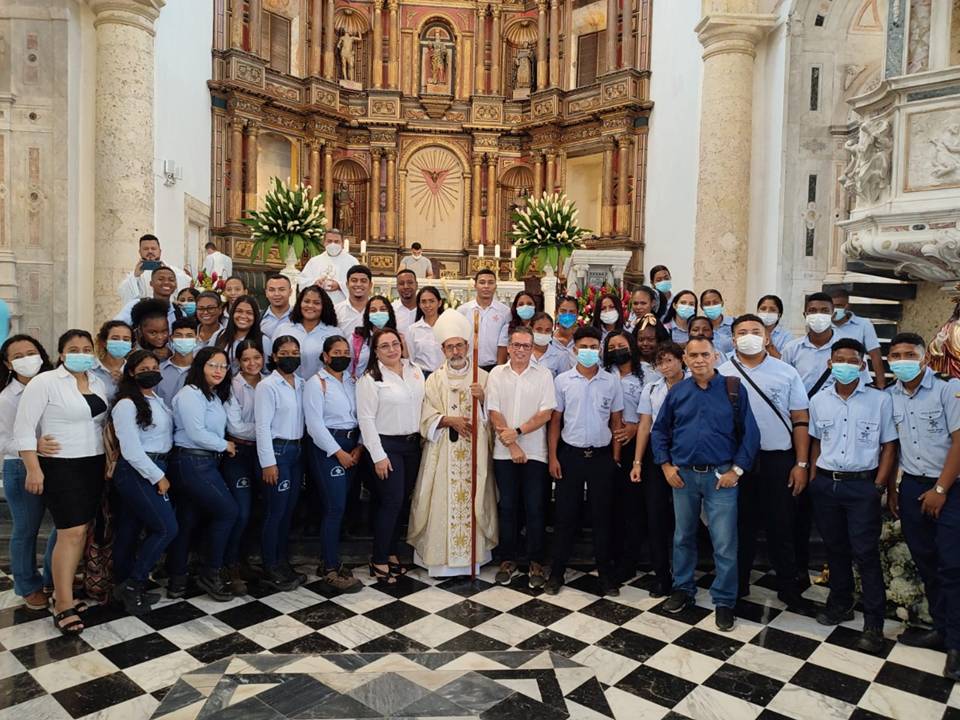 El SENA llegó a sus primeros 65 años de fundado