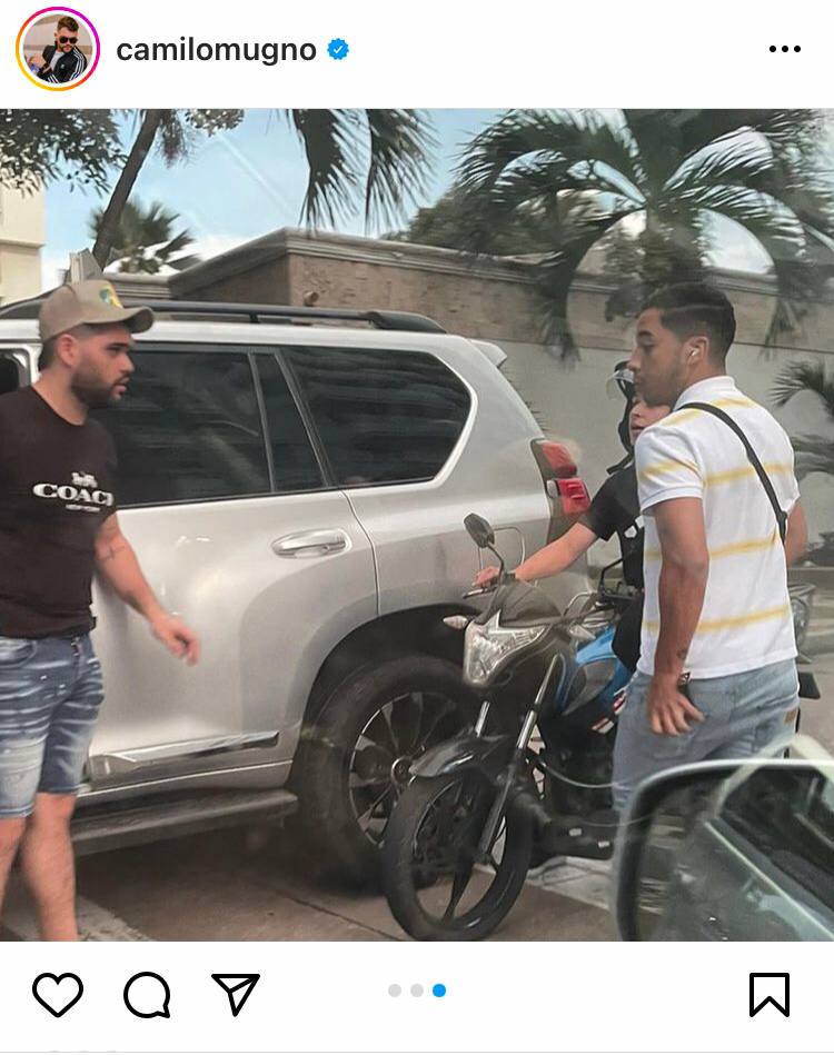 Camilo Mugno, acordeonero atracado