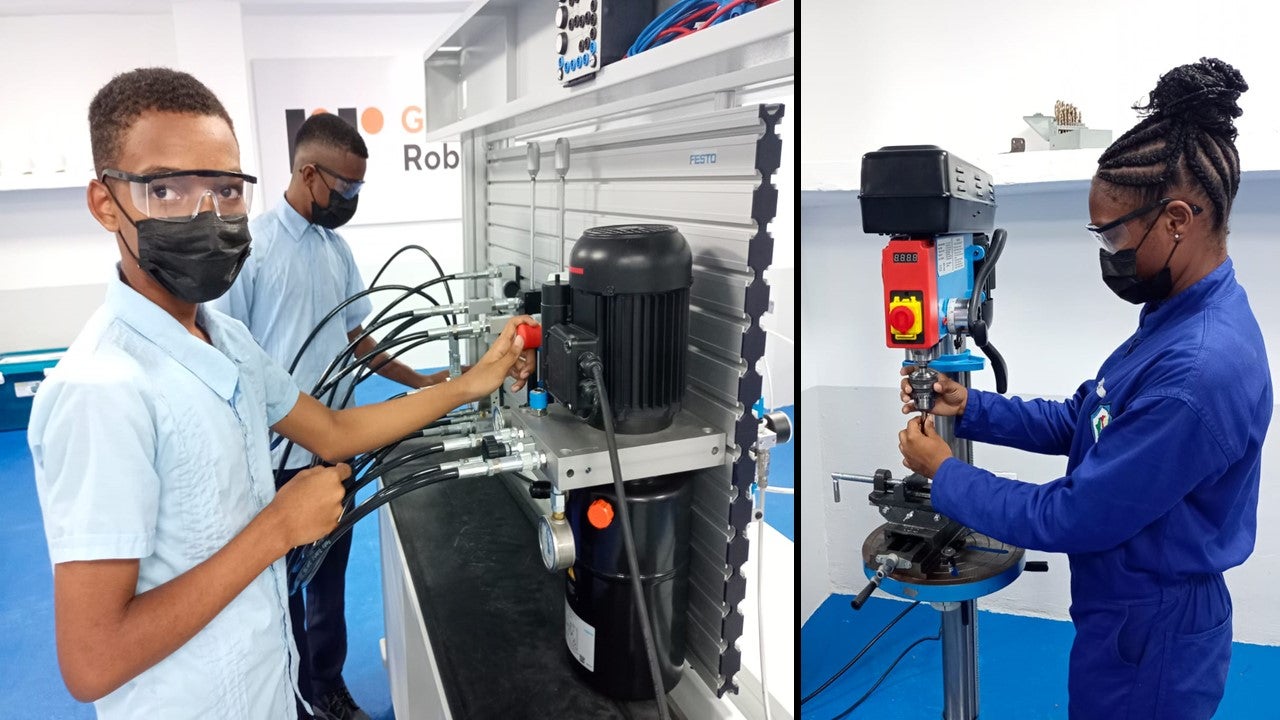 Estudiantes en sus ambientes de práctica