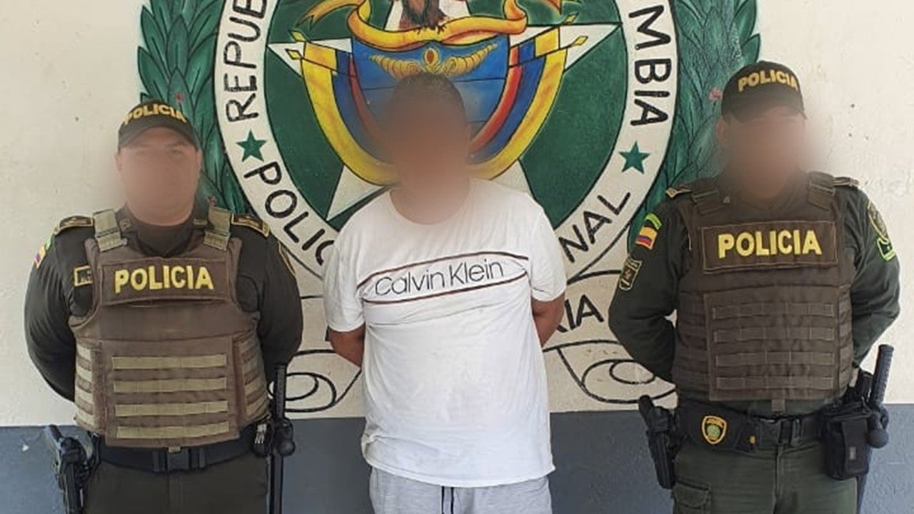 Capturado mediante orden judicial por varios delitos