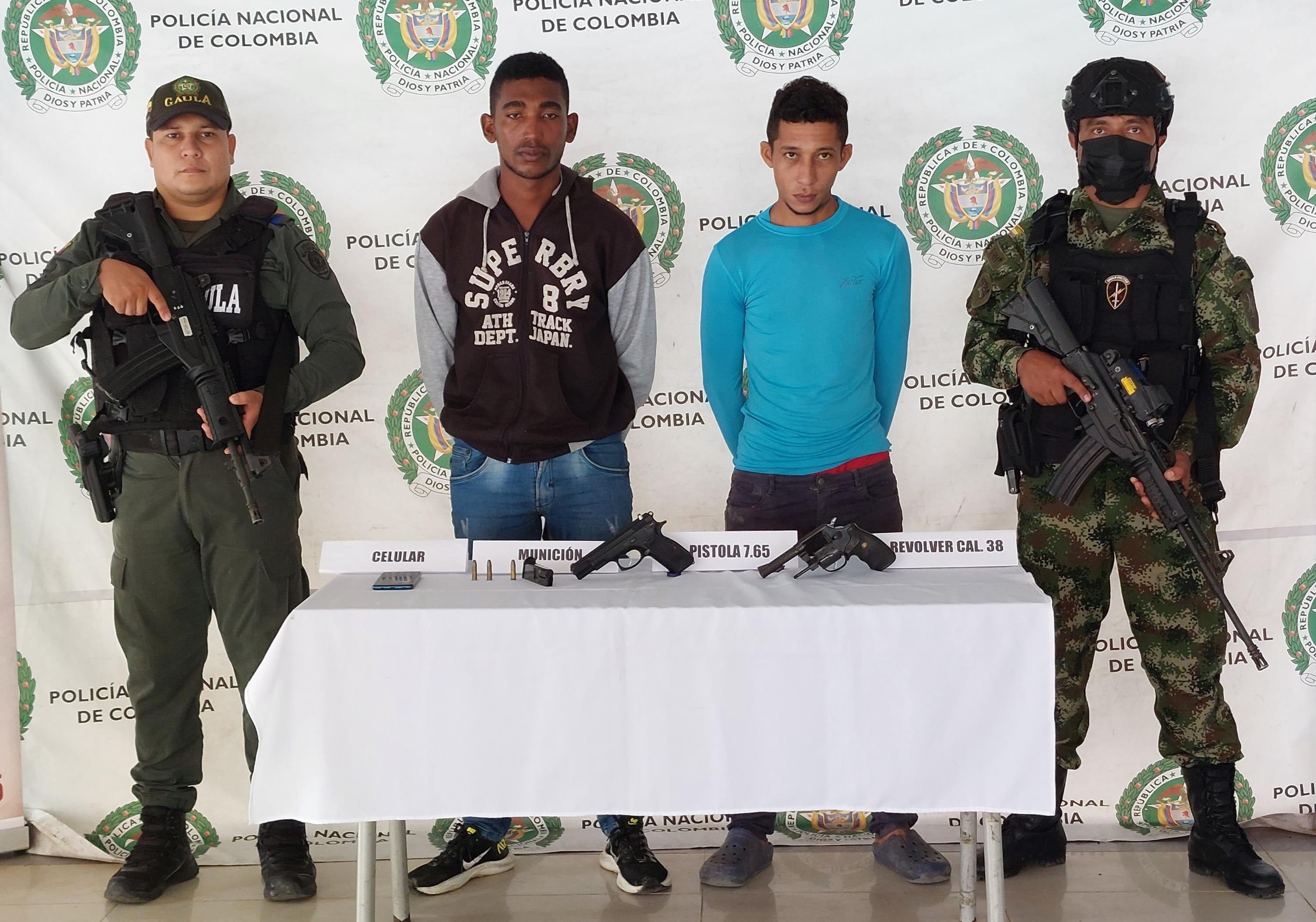 Los capturados fueron trasladados a la cárcel