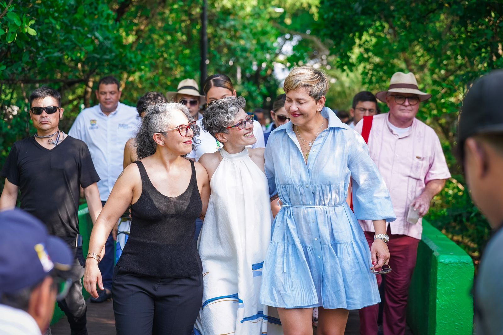Homenaje al ambientalista Rafael Vergara Navarro en el parque Espíritu del Manglar en Cartagena