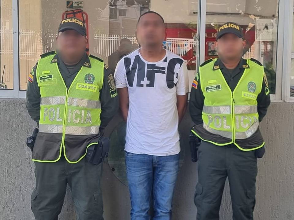 Lesionó a un hombre con varias lesiones en el rostro y varios rasguños en el cuello