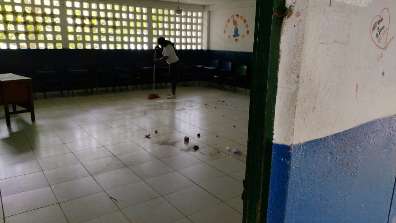 Aseo en colegios públicos de Cartagena