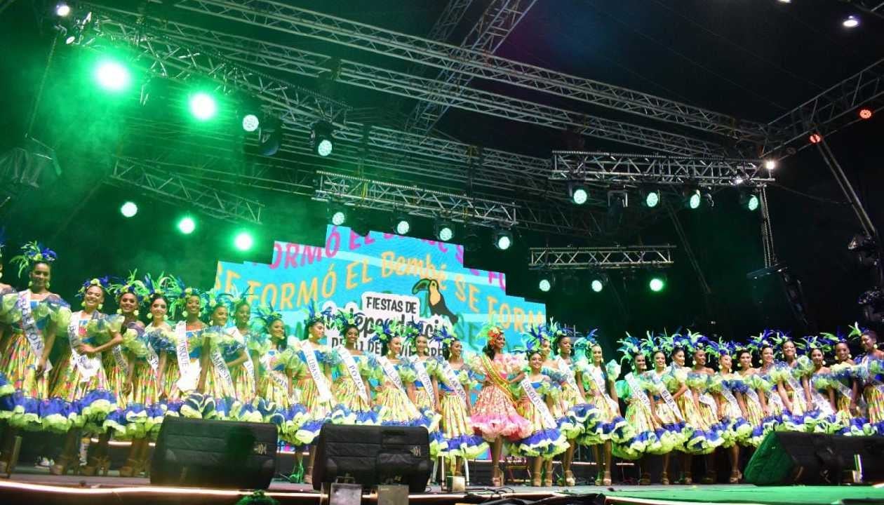 Con Belleza, música, folclor, lanceros y cultura, empezaron las fiestas