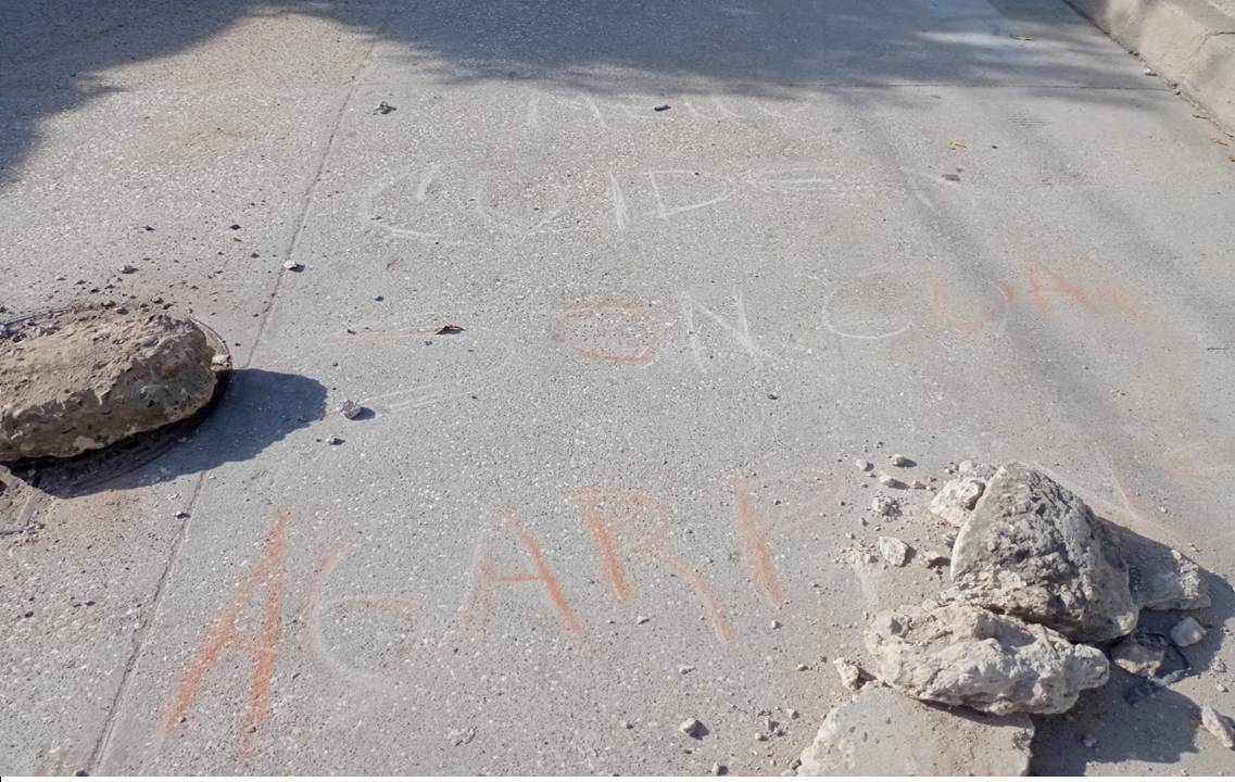 La amenaza sería dirigida a hacia dos personas que viven sector donde fue dejada