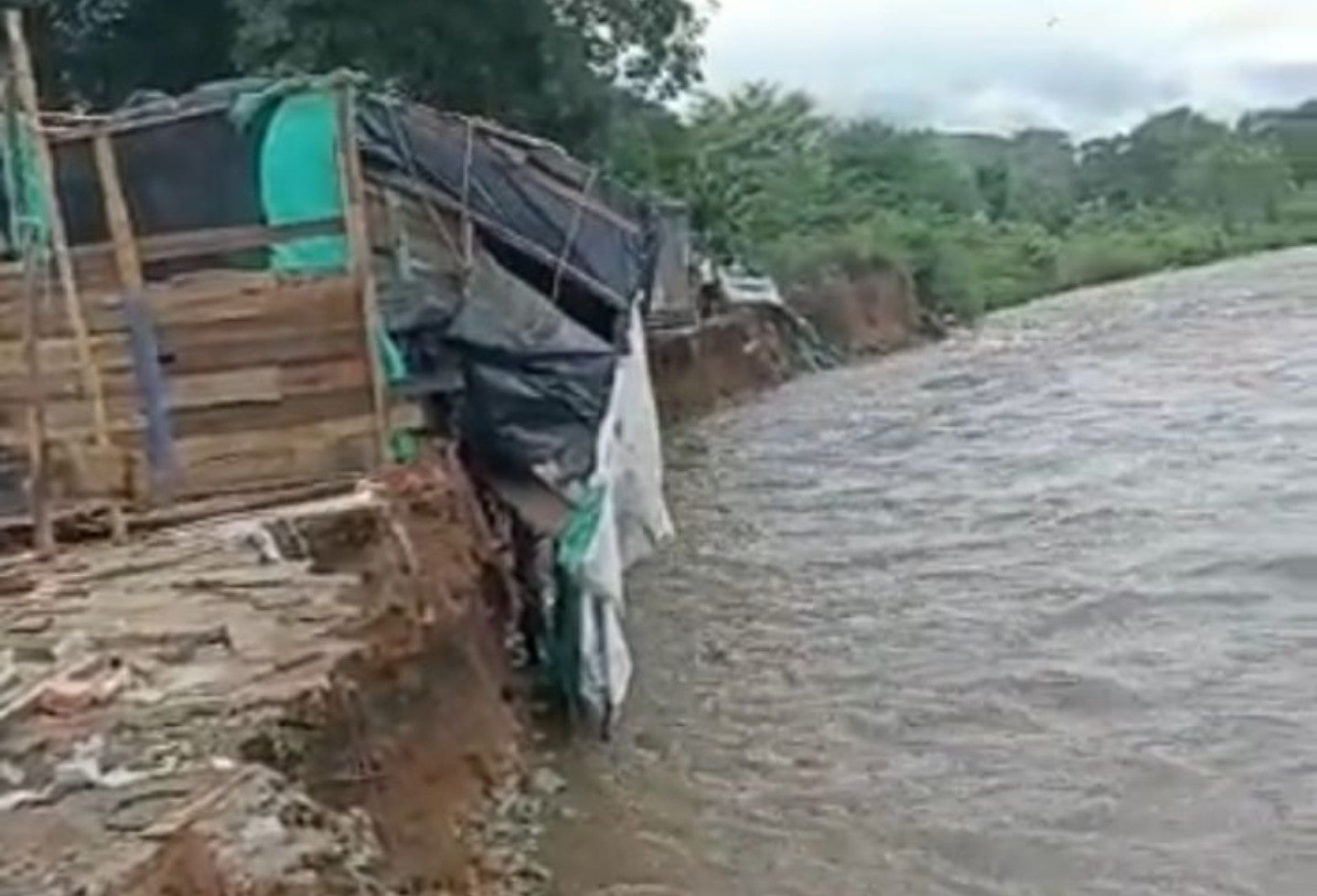 Margen derecha del río Guatapurí.