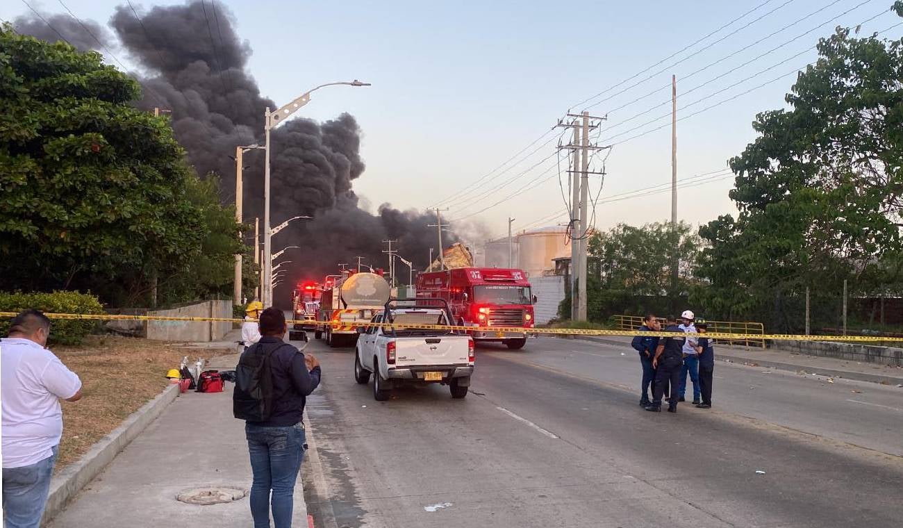 Fuerte incendio en Barranquilla deja una víctima letal