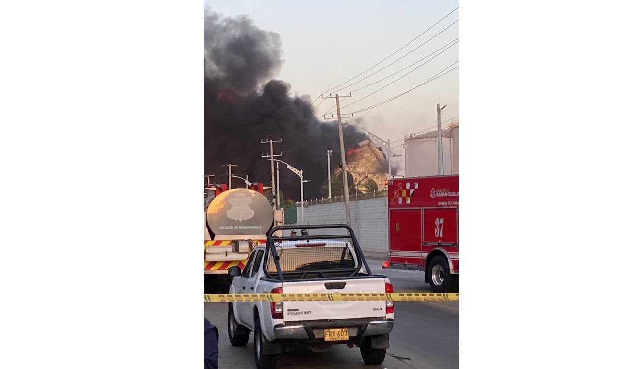 Fuerte incendio en Barranquilla deja una víctima letal