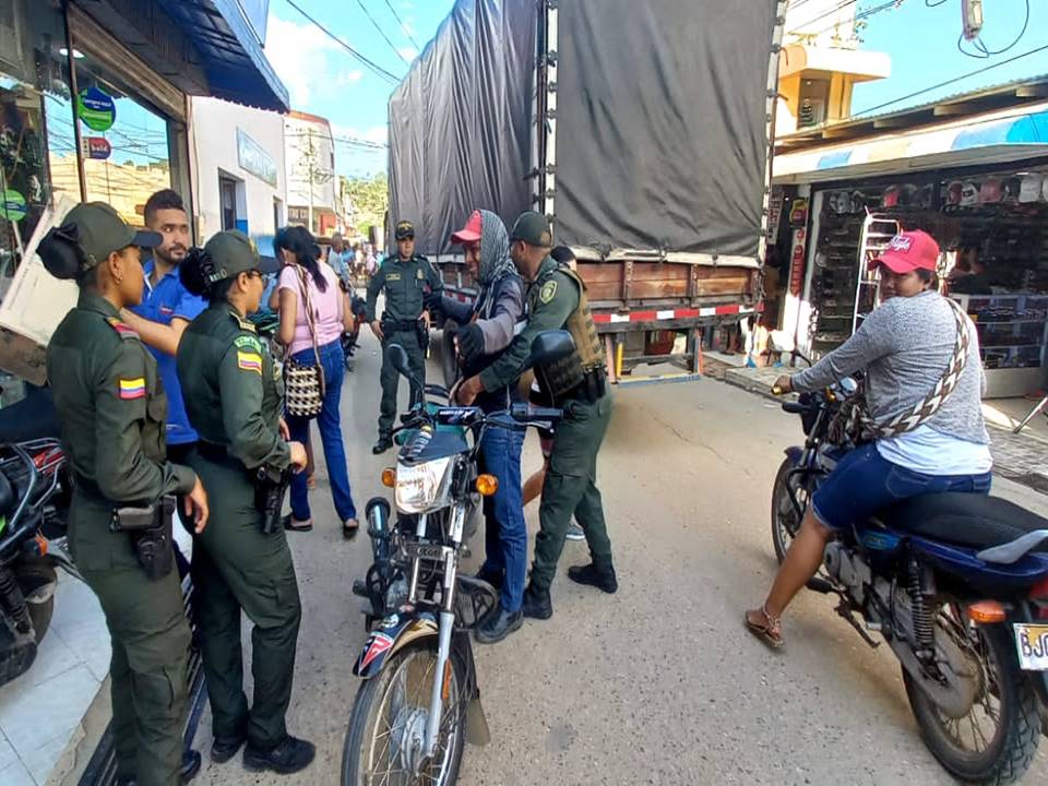 610 policías estarán realizando patrullajes constantes en las zonas de comercio