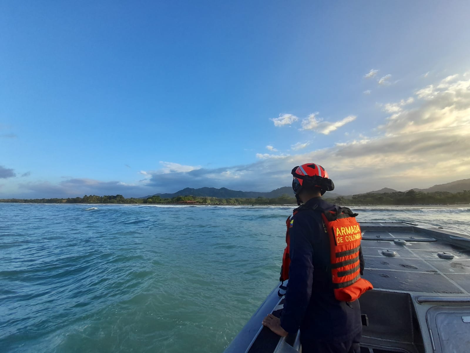 Naufraga embarcación en el Mar Caribe