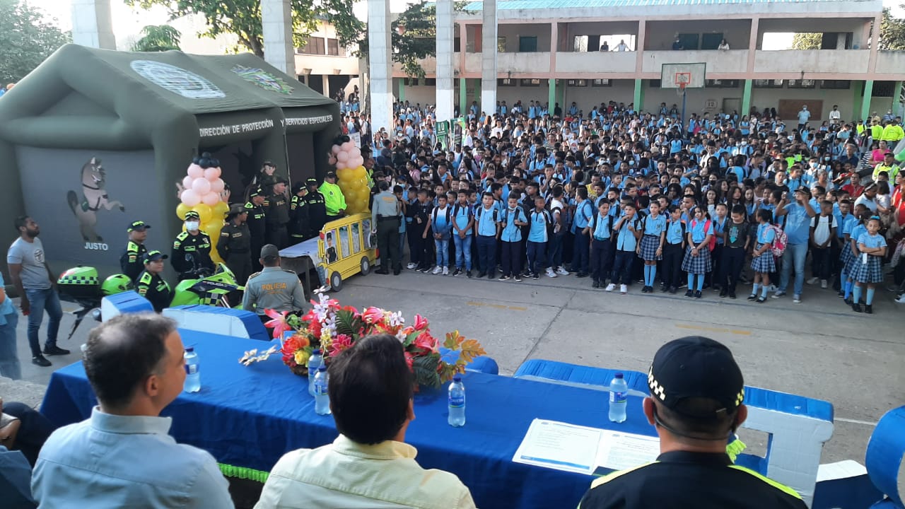 El lanzamiento se hizo en la Instituto Tecnico Industrial Antonio Prieto