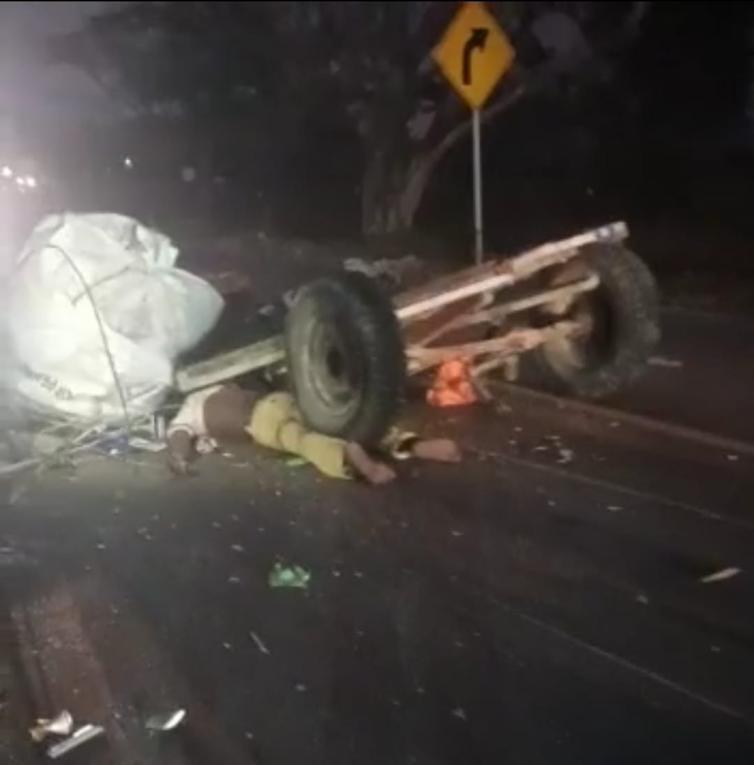 Dos hermanos muertos y dos personas más heridas deja accidente de tránsito en Sucre