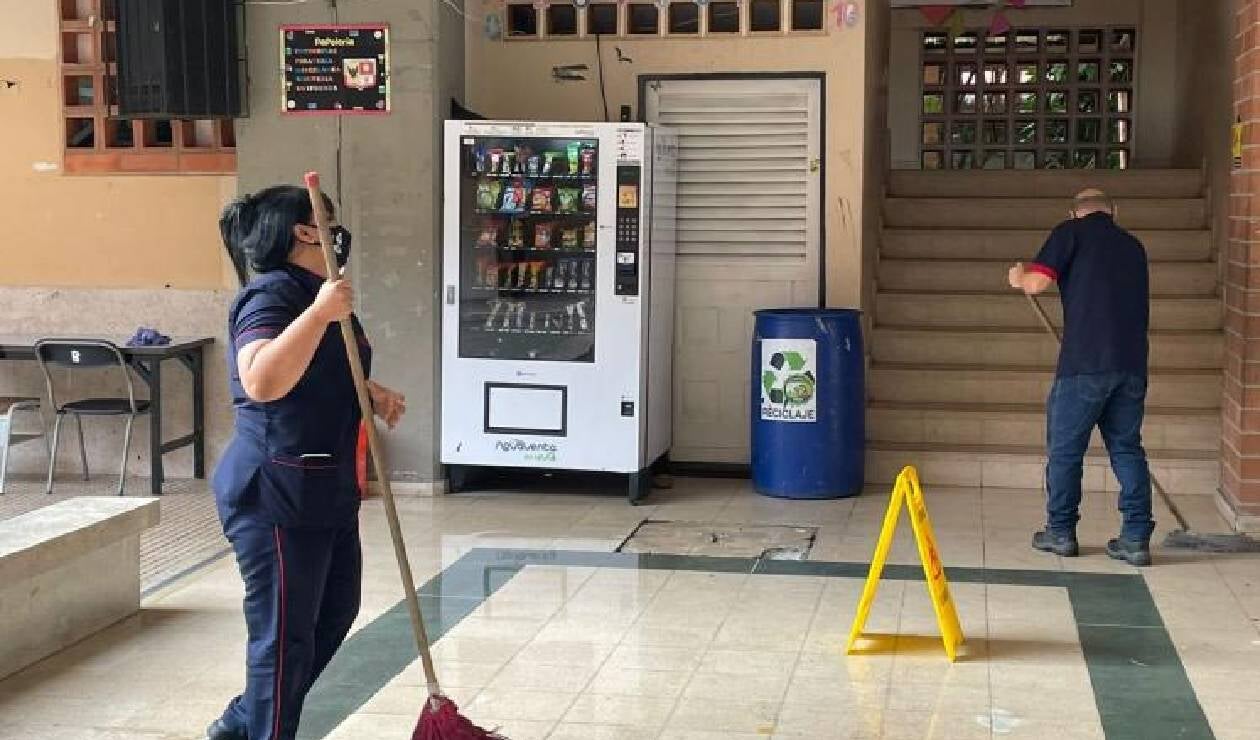 Servicio de Aseo en los colegios de Cartagena