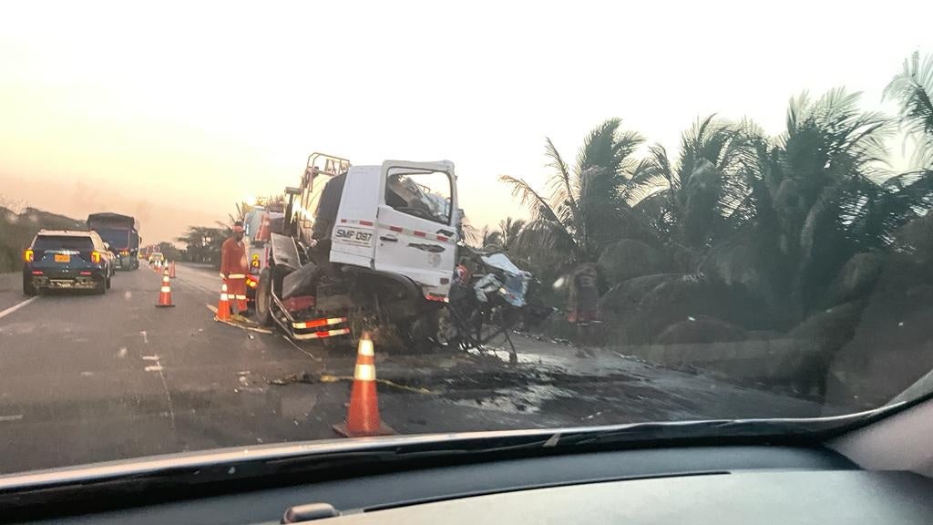 Accidente en la vía Barranquilla y Santa Marta.