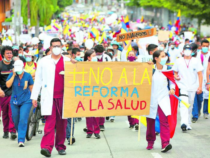 Marcha reforma a salud