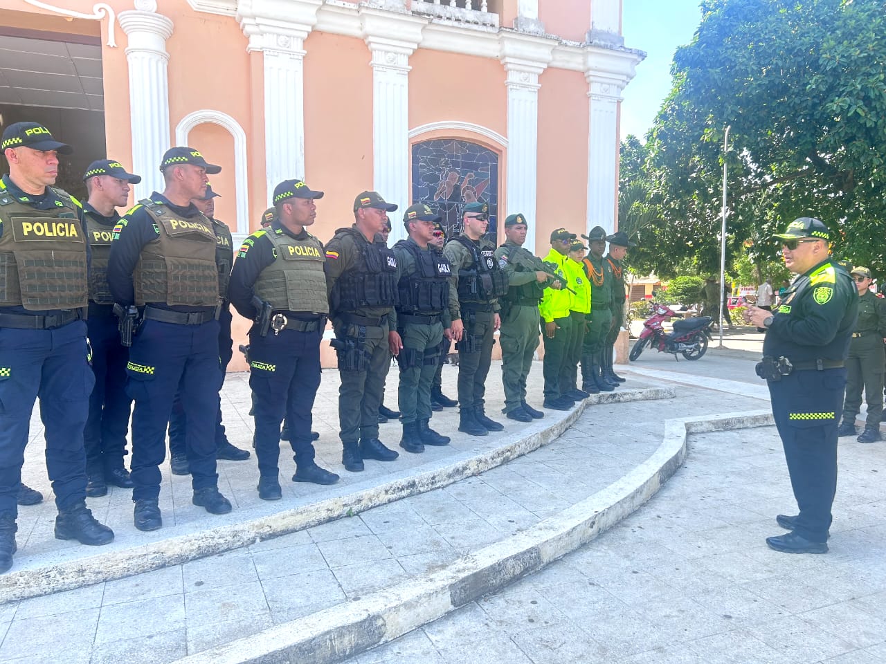 572 uniformados brindar la seguridad en el departamento