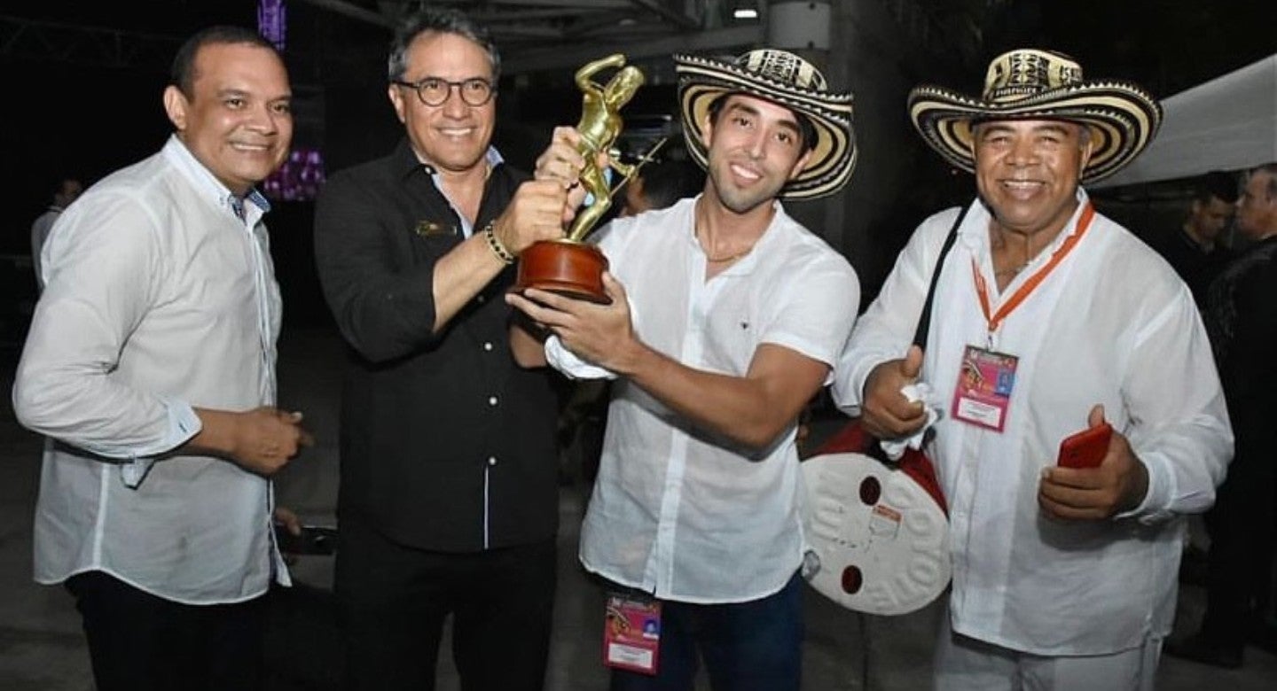 El acordeonero llevaba década y media buscando la corona de rey profesional en el Festival de la Leyenda Vallenata.