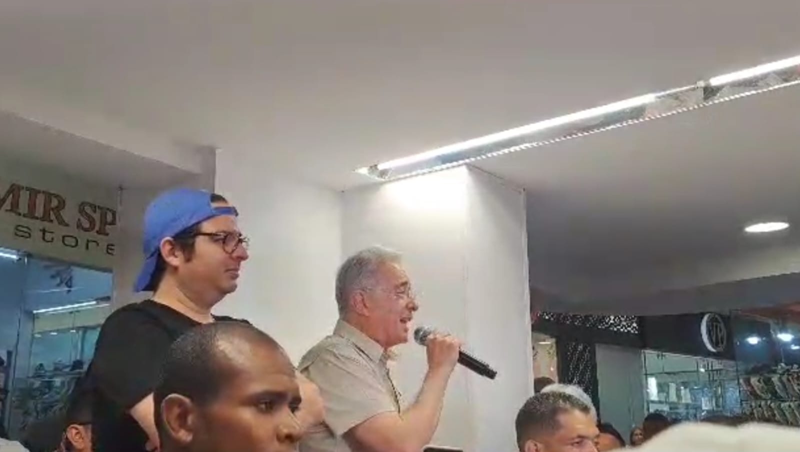 El expresidente visitó Barranquilla