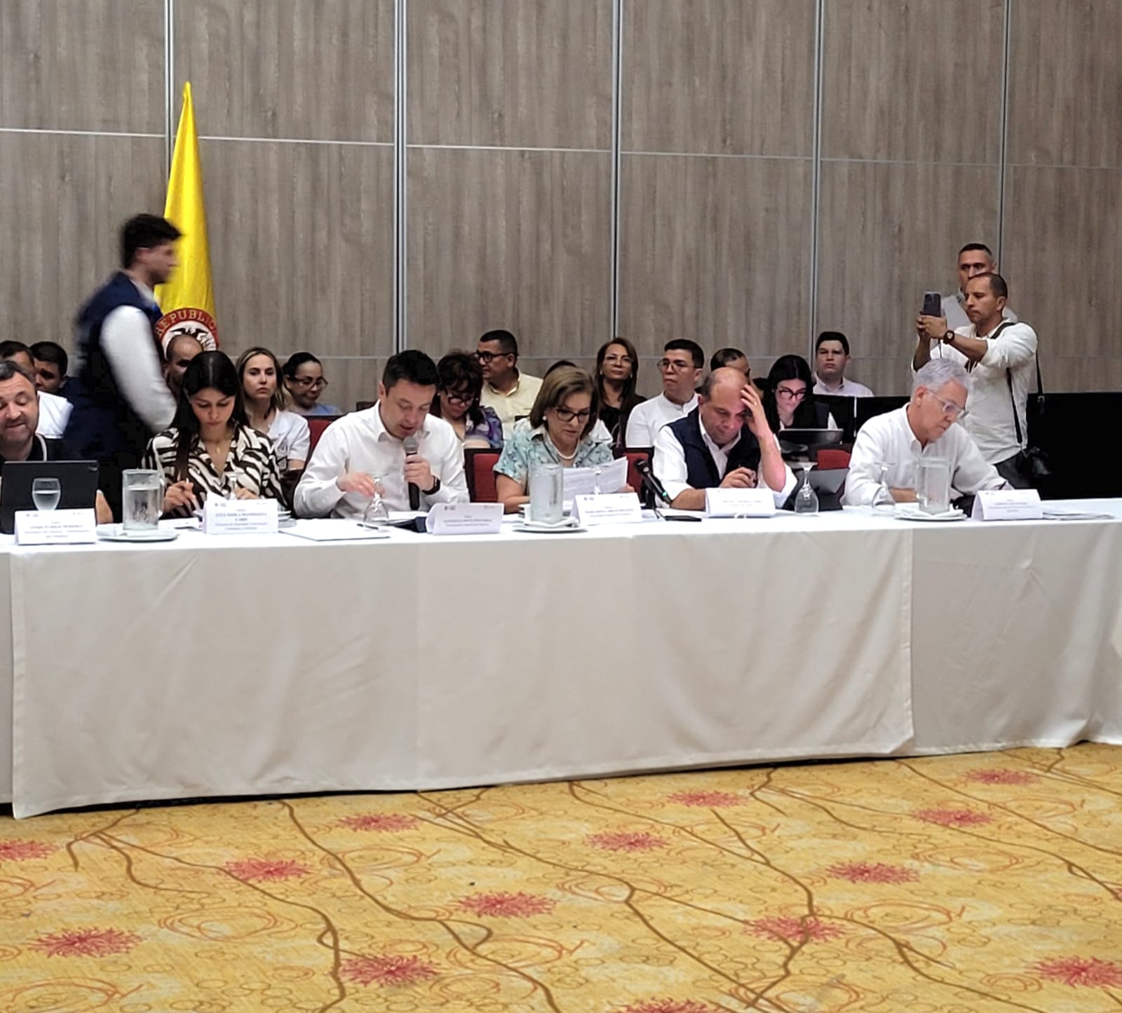 Pidió mayor compromiso de las autoridades locales