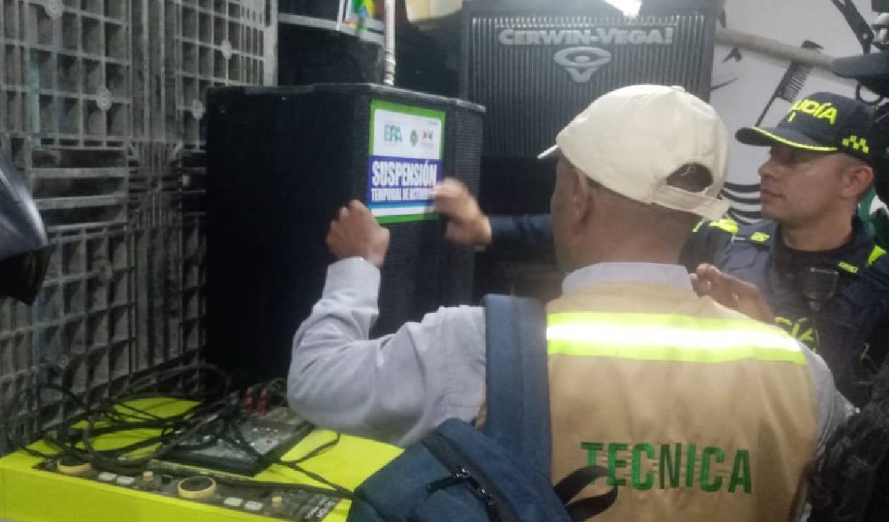 Suspenden locales comerciales