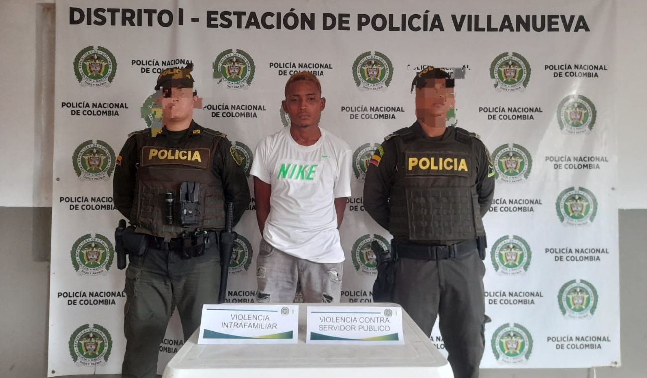 También se atrevió a herir con un cuchillo a un Policía