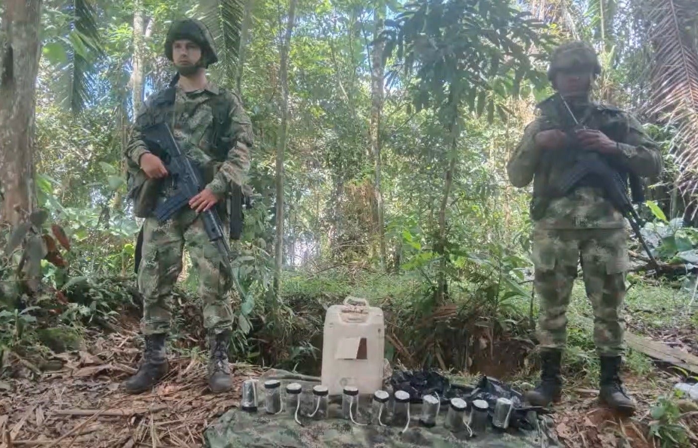 Soldados y hallazgo de minas antipersonas en Santa Rosa del Sur
