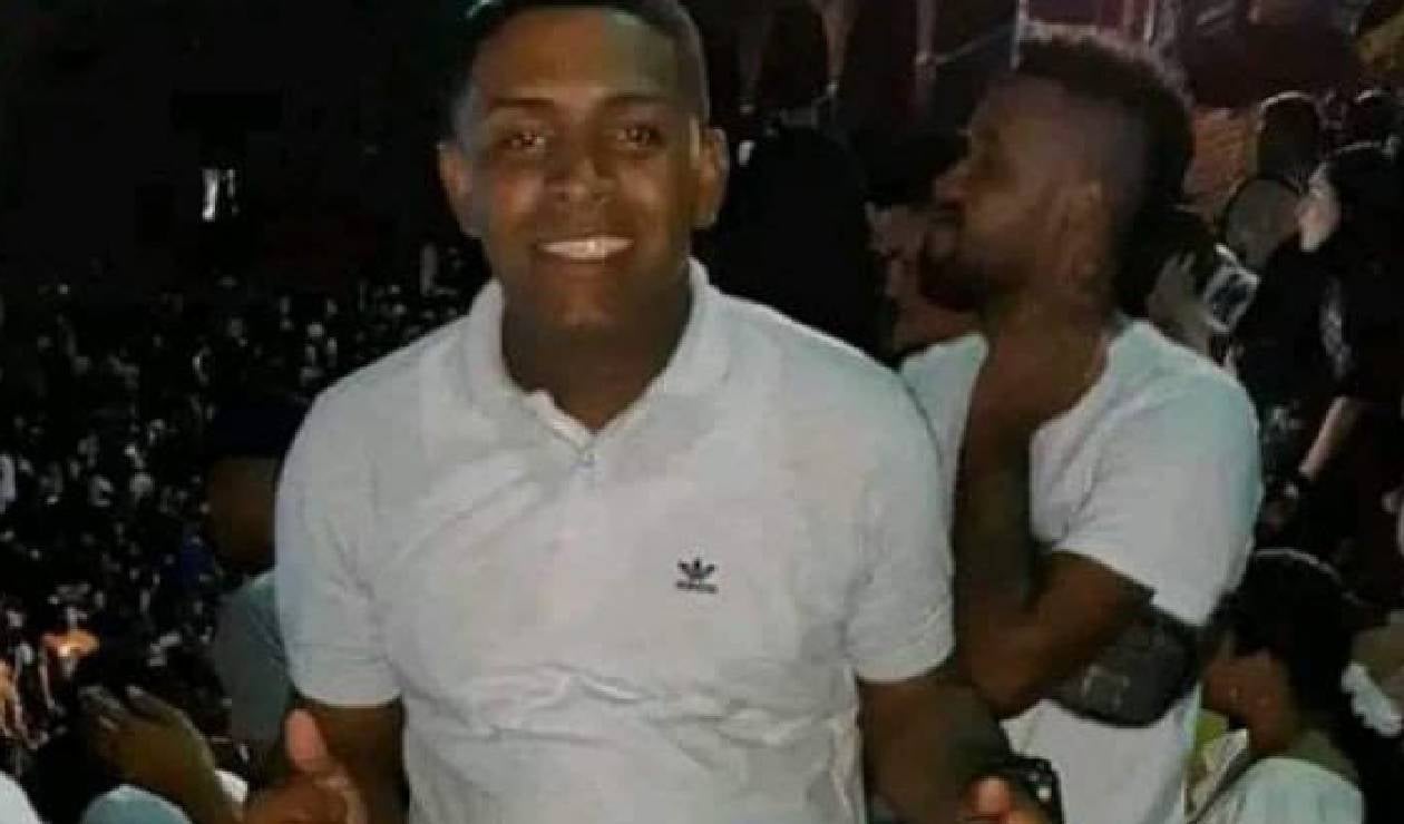 Homicidio en riña de jóvenes de especial atención