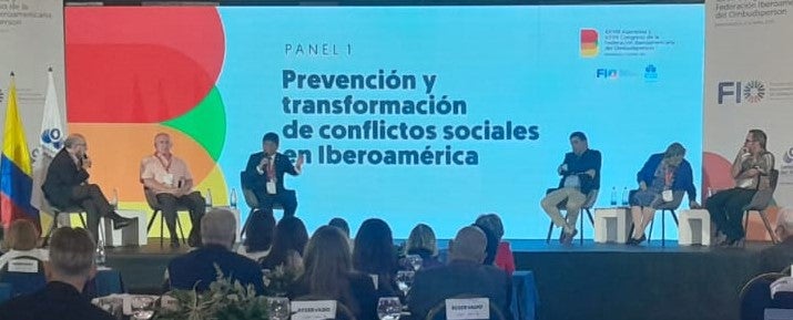 En el evento asistieron funcionarios del orden mundial.