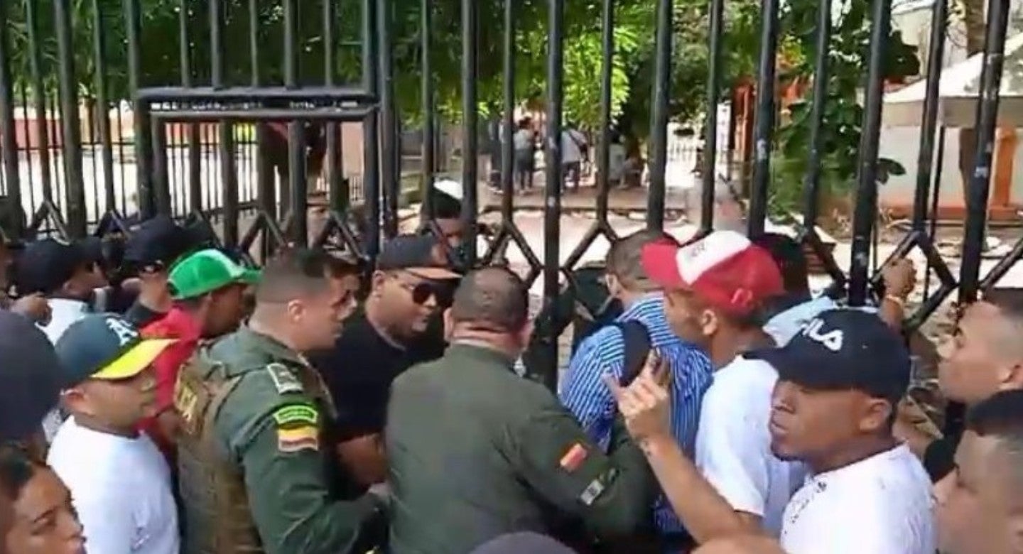 Disturbios en Becerril, Cesar